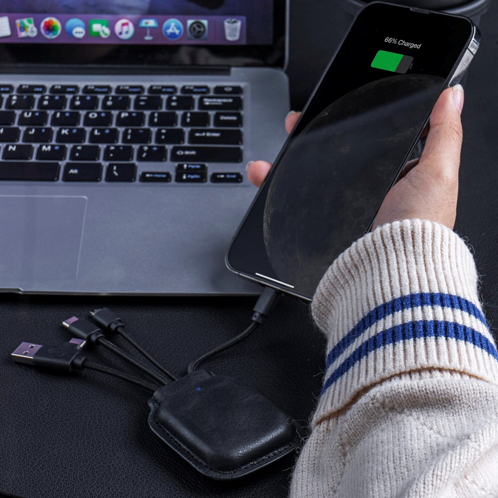 4001 | Xoopar Iné Gamma NFC Powerbank met Oplaadkabels 3000mAh 